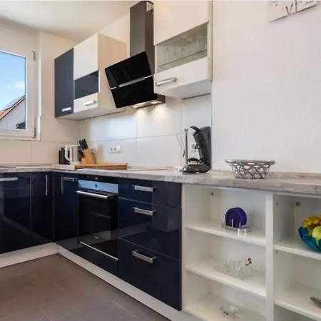 Apartament Iluna *