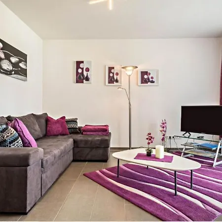 Iluna * 腓特烈港